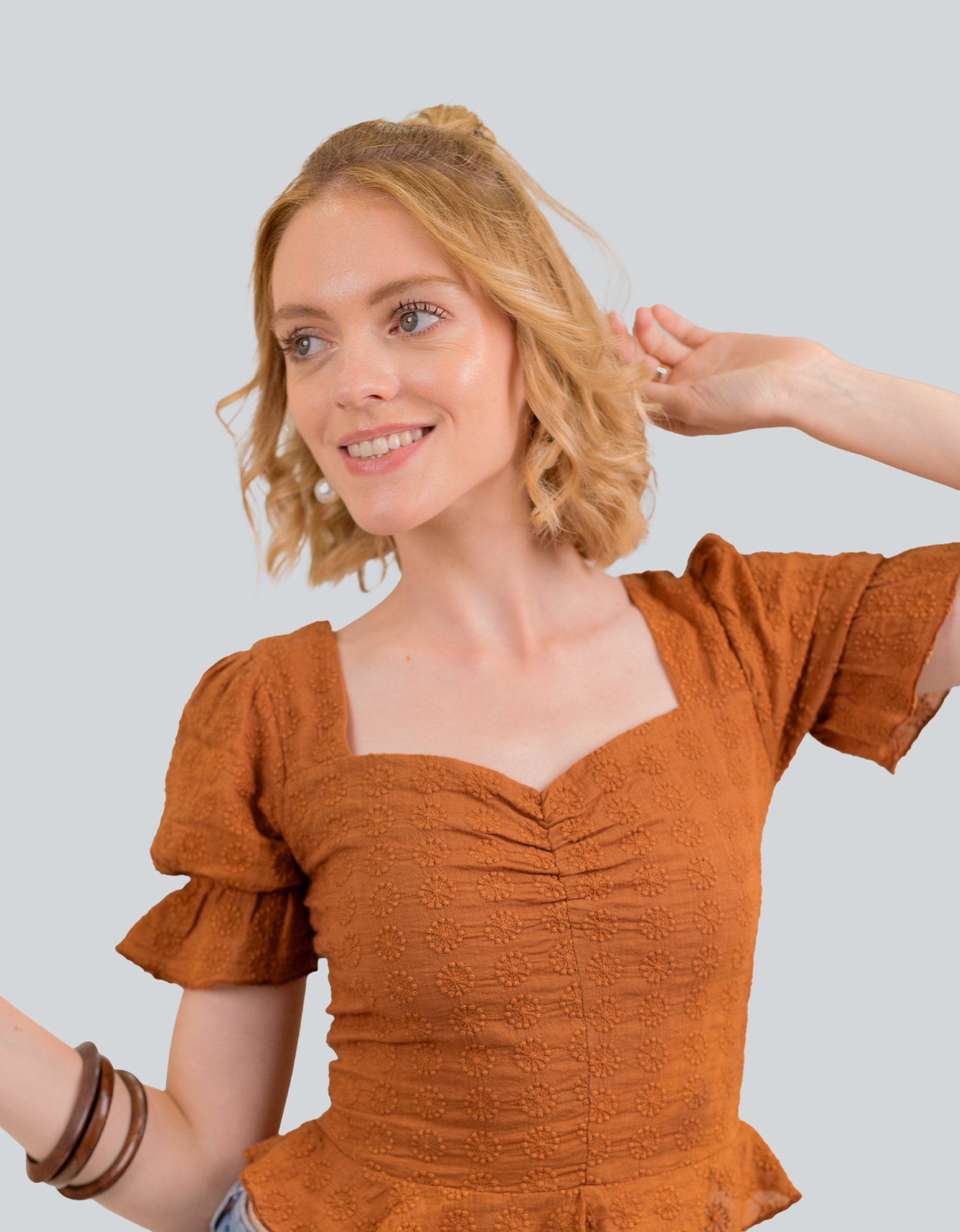 Anglaise Front Gather Top