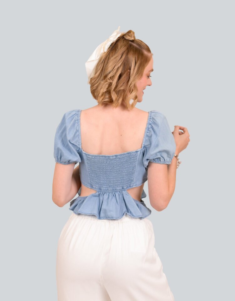 Front Tie Cut Out Top