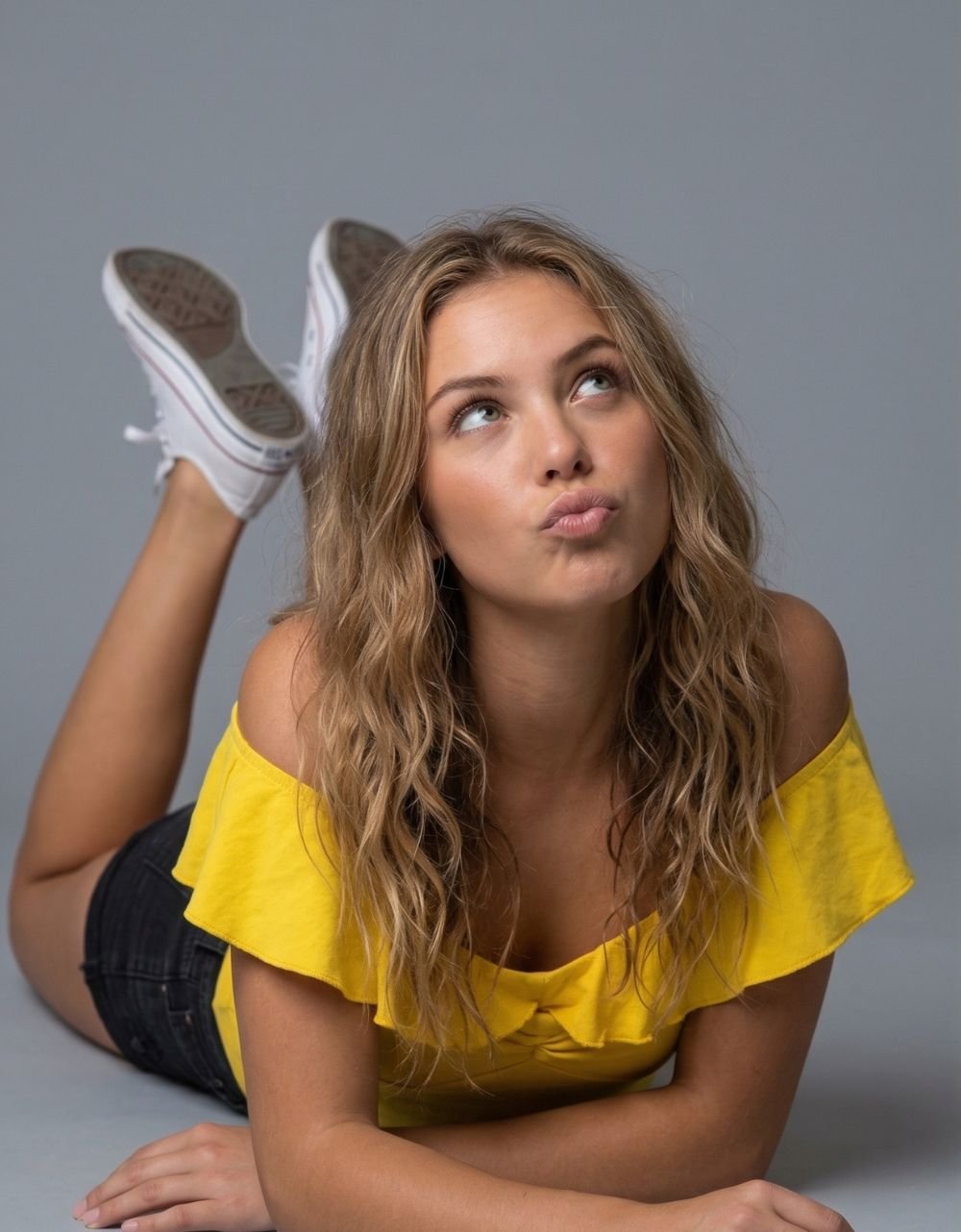 Neck Ruffle Front Twist Top